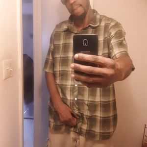 Meet your Posher, Adrian